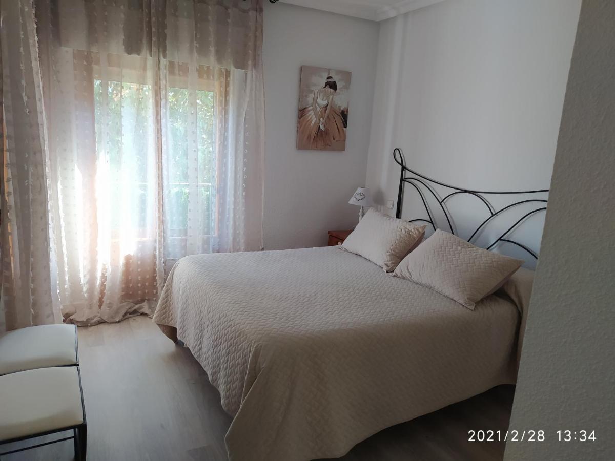 Apartamento Dacosta ปลาเซนเซีย ภายนอก รูปภาพ